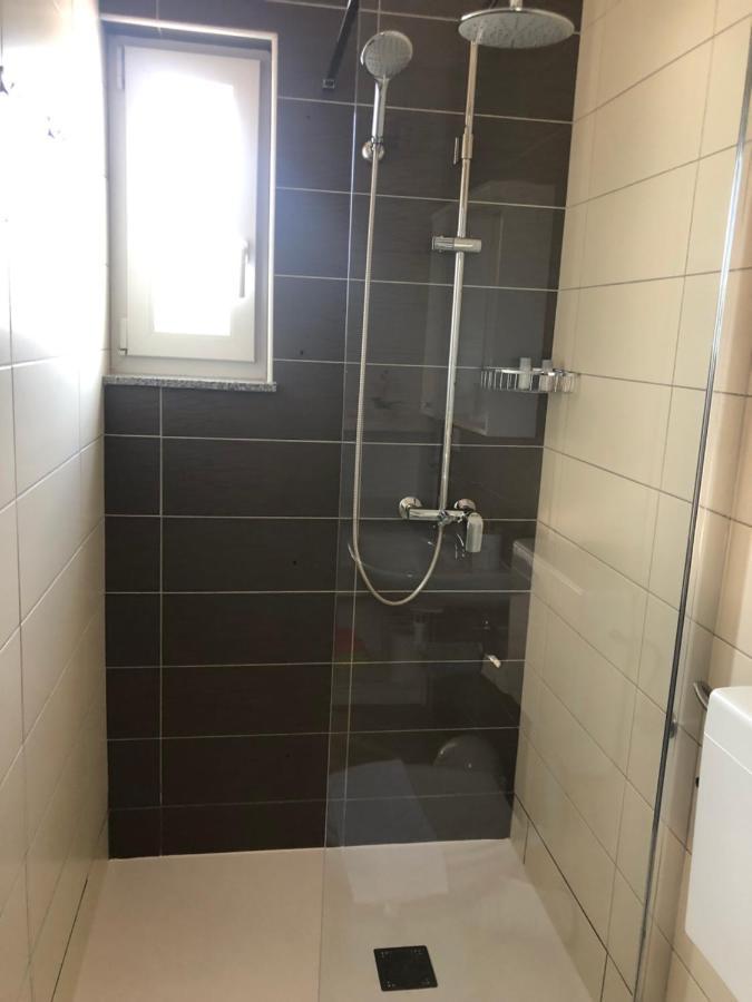 Apartmani Ivana Cres Exterior foto